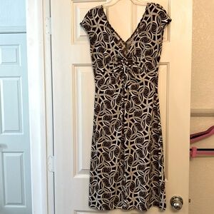 Lady Hathaway Brown Swirl Knot Front Dress Size 4